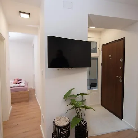 Cute 1bdr In Center Apartment Sarajevo